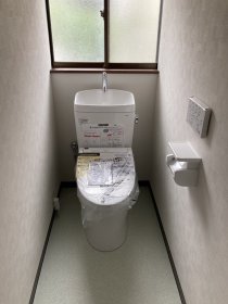 お手入れラクラク 洋式トイレ（新居浜市）