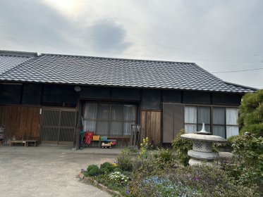 軽い屋根（新居浜市）