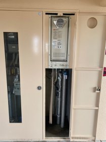 ガス給湯器取替／田原市アパート