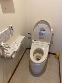 補高付便座トイレ取替／田原市田原町