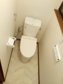 ２階トイレリフォーム他／田原市田原町
