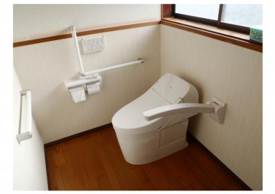 介護保険住宅改修を利用したトイレリフォーム（珠洲市）