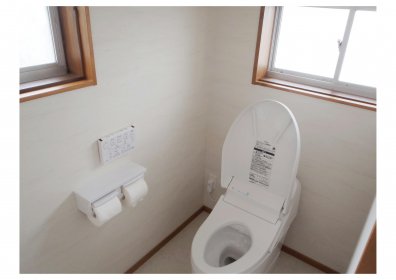 ３つの個室をレイアウト変更！元民宿のトイレ改修！！（珠洲市）