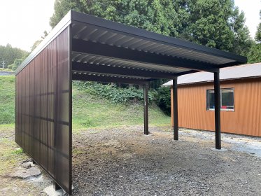 カーポート設置２０２２冬～片面波板サイドパネルⅡ～：珠洲市