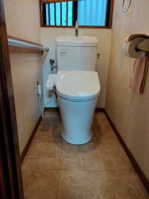 壁付けタンクからのトイレ交換　昭島市I様邸