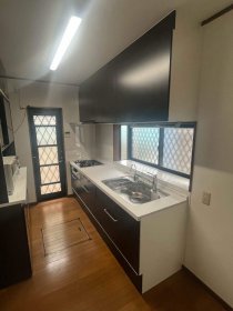 八王子市M様　段取りしやすいスッキリ収納キッチン