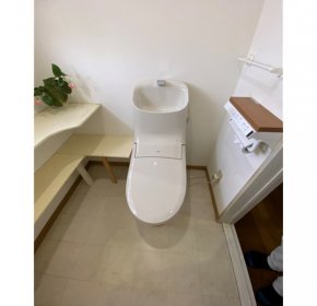 施工事例６８８　姫路市余部区　トイレ取替リフォーム　
