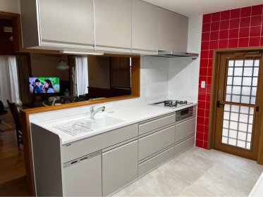 【深谷市　キッチンリフォーム】新しいキッチンで料理が楽しい！