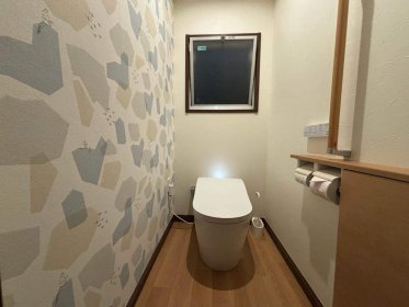 【上里町　トイレリフォーム】新しいトイレと内装が素敵です！
