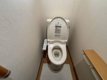 【上里町　トイレリフォーム】新たな便座で快適に