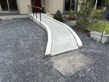 【藤岡市　スロープリフォーム】安心して通れます