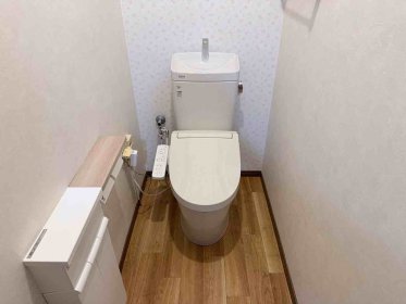 【伊勢崎市　トイレリフォーム】新しいトイレと収納！