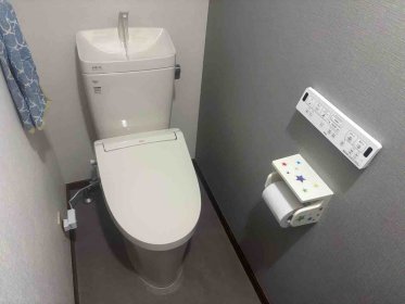 【本庄市　トイレリフォーム】アクセントが綺麗！