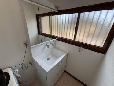 【藤岡市　洗面台リフォーム】明るくなりました。