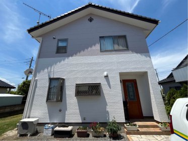 【上里町　外壁塗装リフォーム】白にこだわりました。