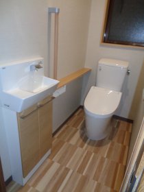 「シンプルで機能的に変身」関市のトイレリフォーム