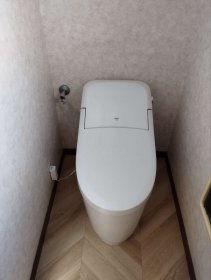 入間市　トイレリフォーム　LIXIL　プレアスLS