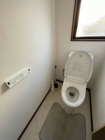 狭山市　LIXIL　トイレ交換
