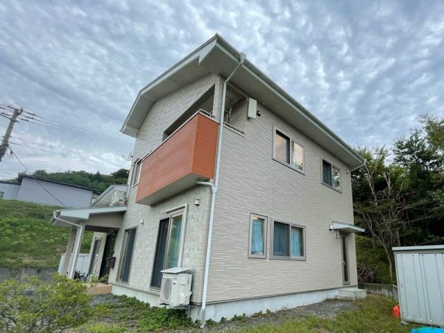 色あせも故障ともおさらば！外壁トイレリフォーム｜岩手県山田町