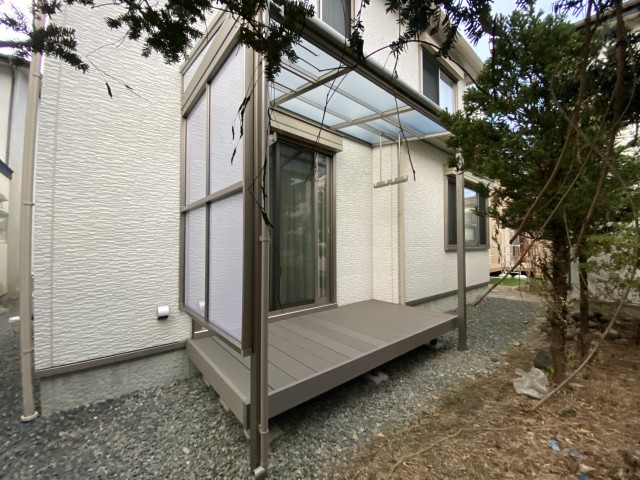 家の中から洗濯物が干せる テラス設置 壁紙補修 岩手県釜石市 陽だまり工房 岩手県のリフォーム 増改築専門店 家の中から洗濯物が干せる テラス設置 壁紙補修 岩手県釜石市 陽だまり工房 岩手県のリフォーム 増改築専門店