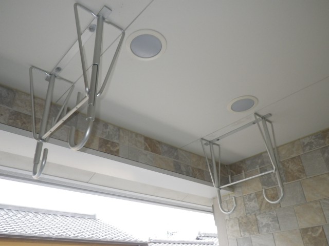 高知市 バルコニー物干し金具取付 高知市 南国市のリフォーム 増改築専門店 ホームインリフォーム 高知市 バルコニー物干し金具取付 高知市 南国市のリフォーム 増改築専門店 ホームインリフォーム