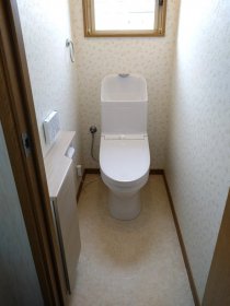 内装も同時にトイレリフォーム｜浜松市浜北区