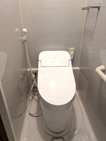 見た目スッキリ✨1階便器交換｜浜松市浜名区