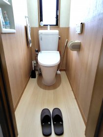 トイレの水がポタポタ漏れている！早めに交換｜浜松市