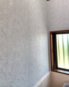 キレイになってスッキリ！トイレクロス貼替工事｜浜松市