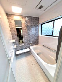 バリアフリーで安心！浴室リフォーム｜浜松市浜名区