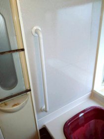 お風呂に手すりがほしい‥UB手摺設置工事｜浜松市