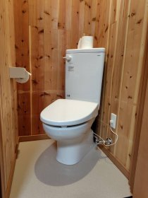 押入に新設！トイレリフォーム｜浜松市浜名区