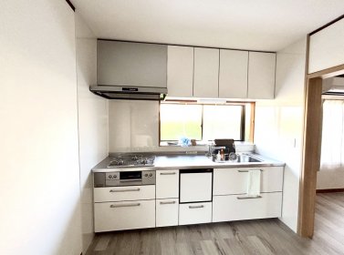 機能性と明るさをUP！キッチンリフォーム｜浜松市浜名区