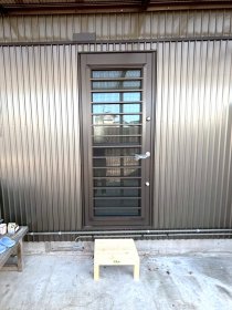 窓からドアへ。動線改善✨勝手口リフォーム｜浜松市浜名区