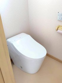 老朽化による水漏れ解決！トイレリフォーム｜浜松市中央区