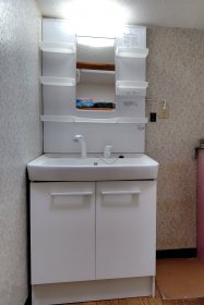 水漏れで困った！洗面化粧台をリーズナブルに交換｜浜名区