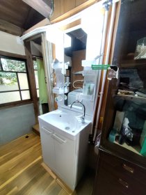 長年使用した洗面化粧台交換｜浜松市浜名区