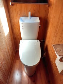 壁リモコンでスッキリ✨トイレ交換｜浜松市天竜区