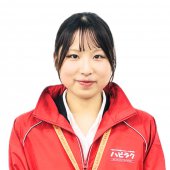 石山　莉花