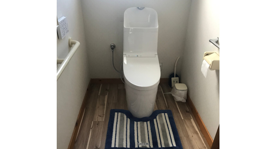 いわき市 床と合わせておしゃれにトイレリフォーム いわき市の水廻りリフォーム 増改築 専門店 リフォーム志賀塗装 いわき市 床と合わせておしゃれにトイレリフォーム いわき市の水廻りリフォーム 増改築 専門店 リフォーム志賀塗装