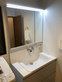 壁付水栓ですっきり★洗面台のリフォーム　北名古屋市