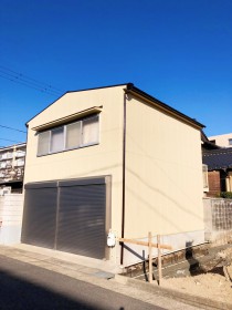 4回塗りでピカピカ！名古屋市西区★車庫外壁・屋根塗装