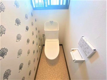 ハリネズミのクロスで、トイレがお気に入りの空間に！/白河市