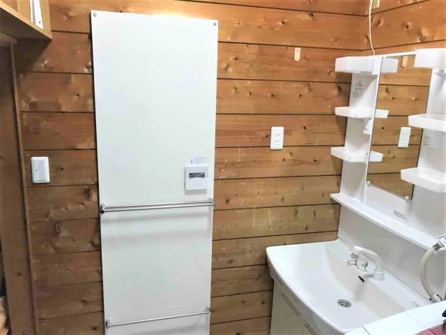 冬の洗面室に壁暖 Hotウォール【脱衣所リフォーム】/白河市|白河の