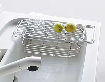 スムーズな動線を支えるWサポートシンク