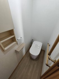杉並区 トイレ交換工事＆内装パック