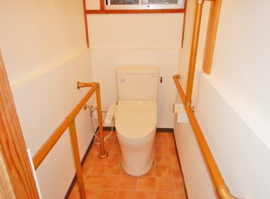 下高井郡山ノ内町　トイレ改修＋手すり取り付けリフォーム