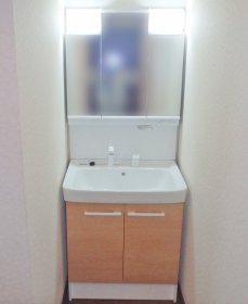 中野市　洗面化粧台リフォーム
