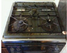 料理や後片付けの最中は夫や子供との会話ができないキッチン空間