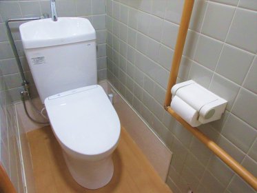 日立市　リフォーム　トイレ・床・配線交換工事